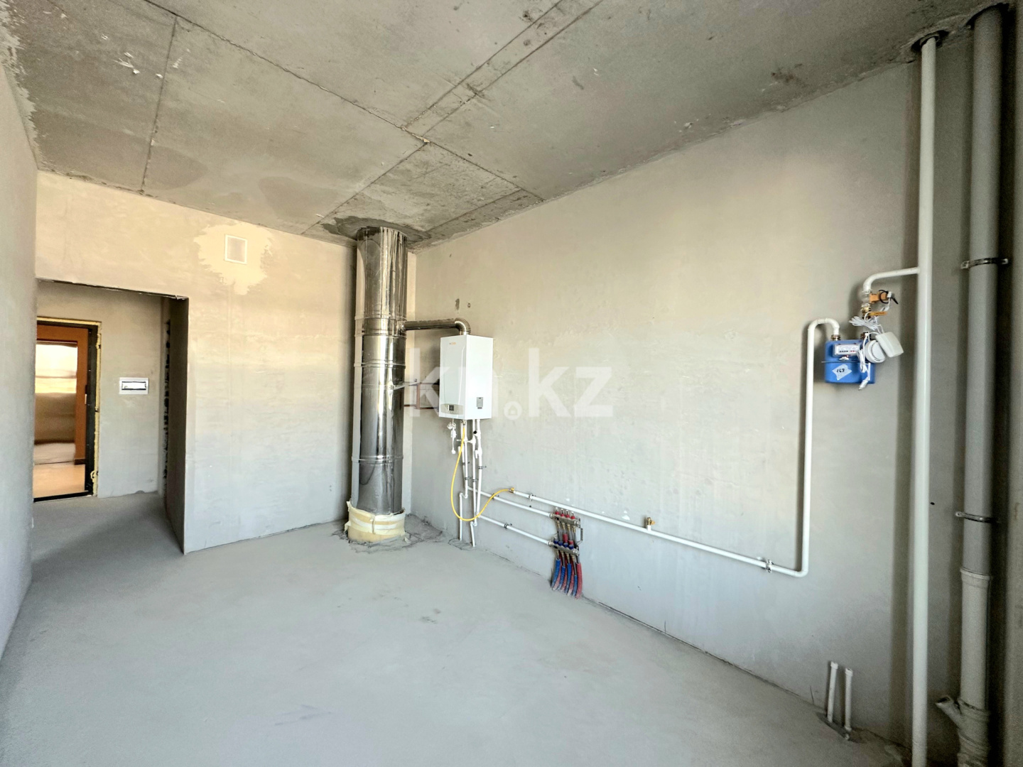 Продажа 2-комнатной квартиры, 79 м², ул. Байтерекова, дом  2б в Шымкенте - фото 24