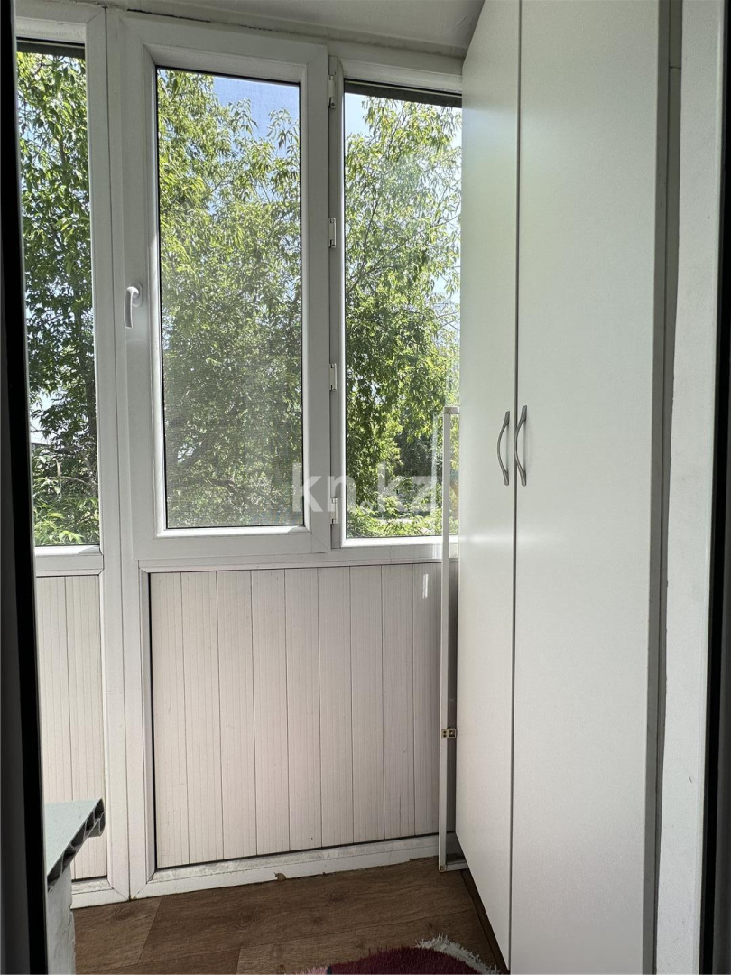 Продажа 2-комнатной квартиры, 43 м², мкр-н 17 в Караганде - фото 7