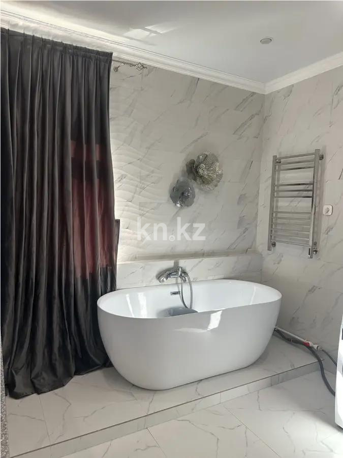 Продажа 4-комнатной квартиры, 140 м², 3А мкр., дом  21 в Темиртау - фото 7