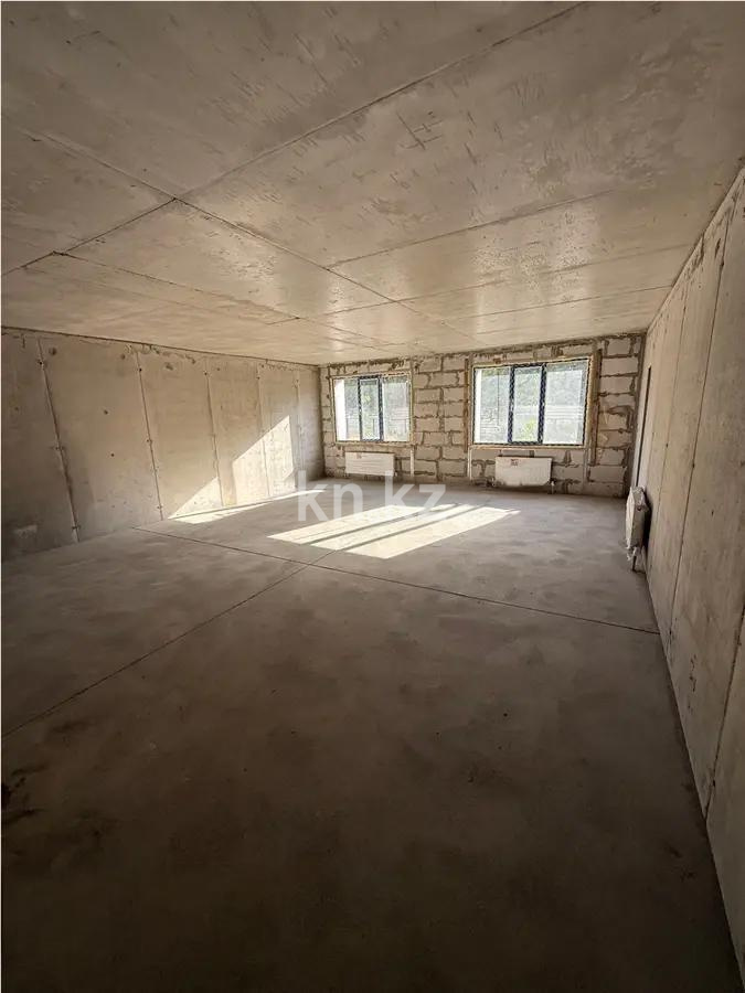 Продажа 2-комнатной квартиры, 64 м², ул. Омарова, дом  1 в Алматы