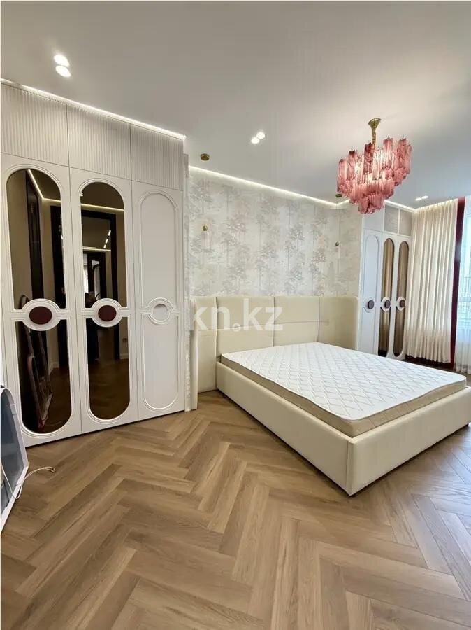 Продажа 4-комнатной квартиры, 131 м² в Астане - фото 3