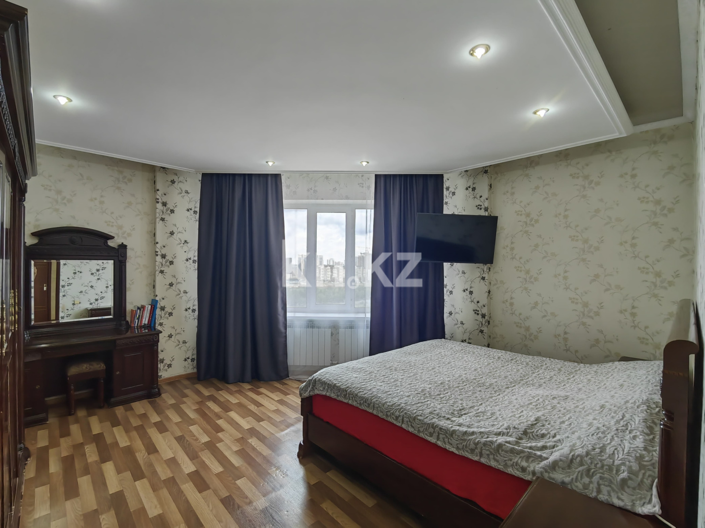 Продажа 4-комнатной квартиры, 122 м², пр. Республики, дом  40 в Караганде - фото 7