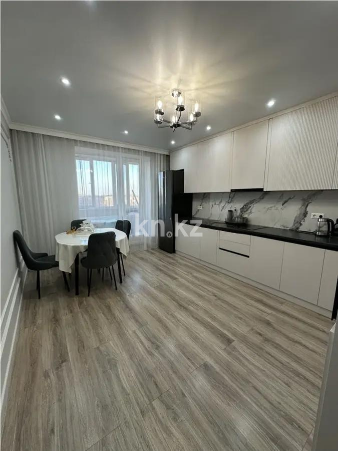 Продажа 3-комнатной квартиры, 104 м², ул. Дюсембекова, дом  53/8 в Караганде - фото 4