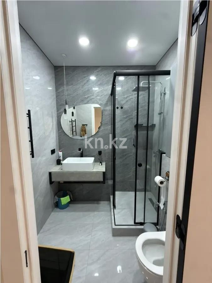 Продажа 2-комнатной квартиры, 71.1 м² в Алматы - фото 4