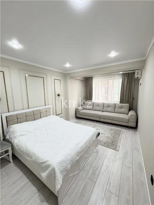 Продажа 3-комнатной квартиры, 95.1 м², ул. Есенова, дом  160/3 в Алматы - фото 2