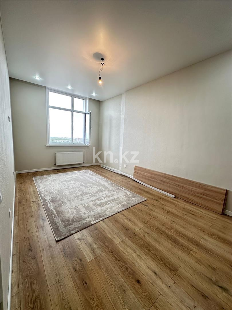 Продажа 1-комнатной квартиры, 39 м², ул. Нажимеденова в Астане