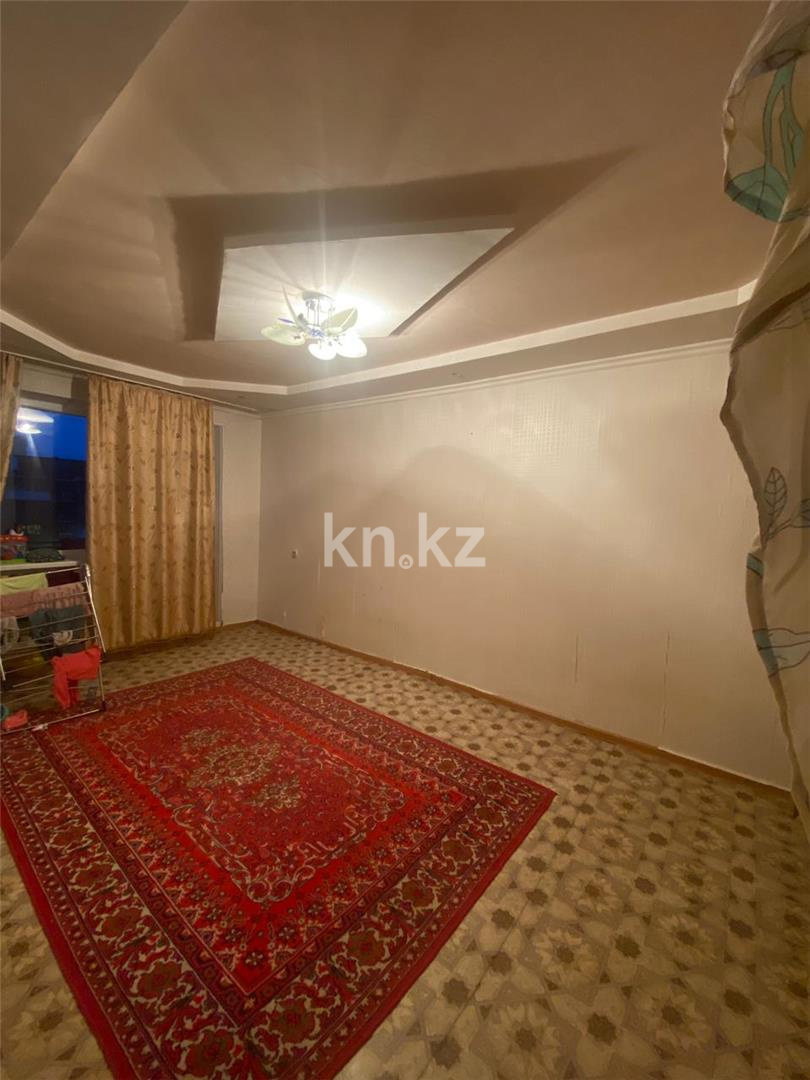 Продажа 2-комнатной квартиры, 45 м², мкр-н Восток-1, дом  13 в Караганде