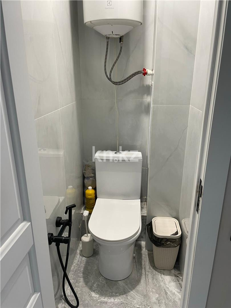 Продажа 5-комнатной квартиры, 105 м², мкр. Голубые Пруды в Караганде - фото 15