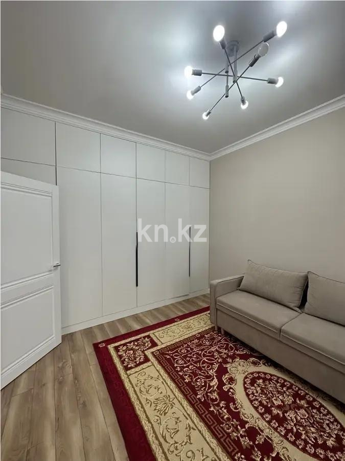 Продажа 1-комнатной квартиры, 41 м² в Астане