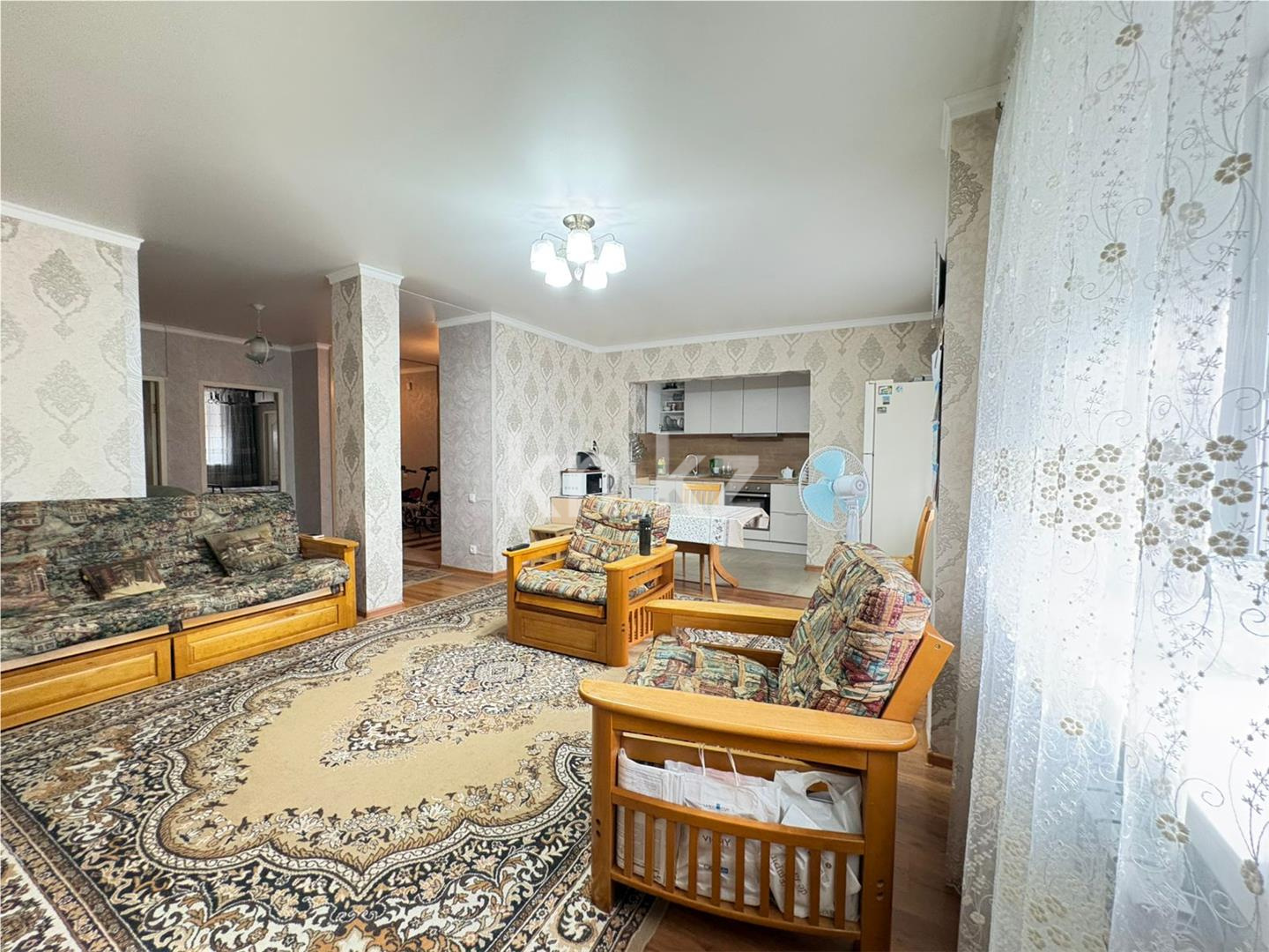 Продажа 4-комнатной квартиры, 88.2 м² в Астане - фото 3