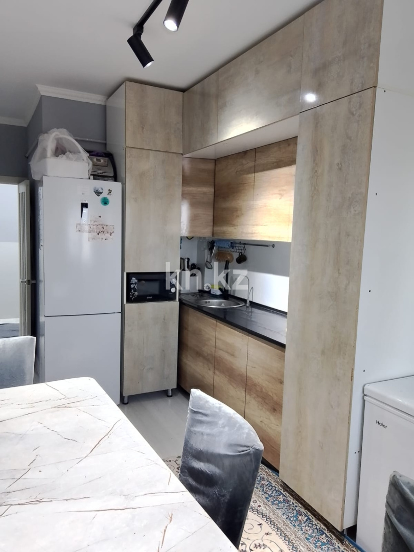 Продажа 2-комнатной квартиры, 78 м², мкр. Байтерек, дом  10а в Таразе - фото 9