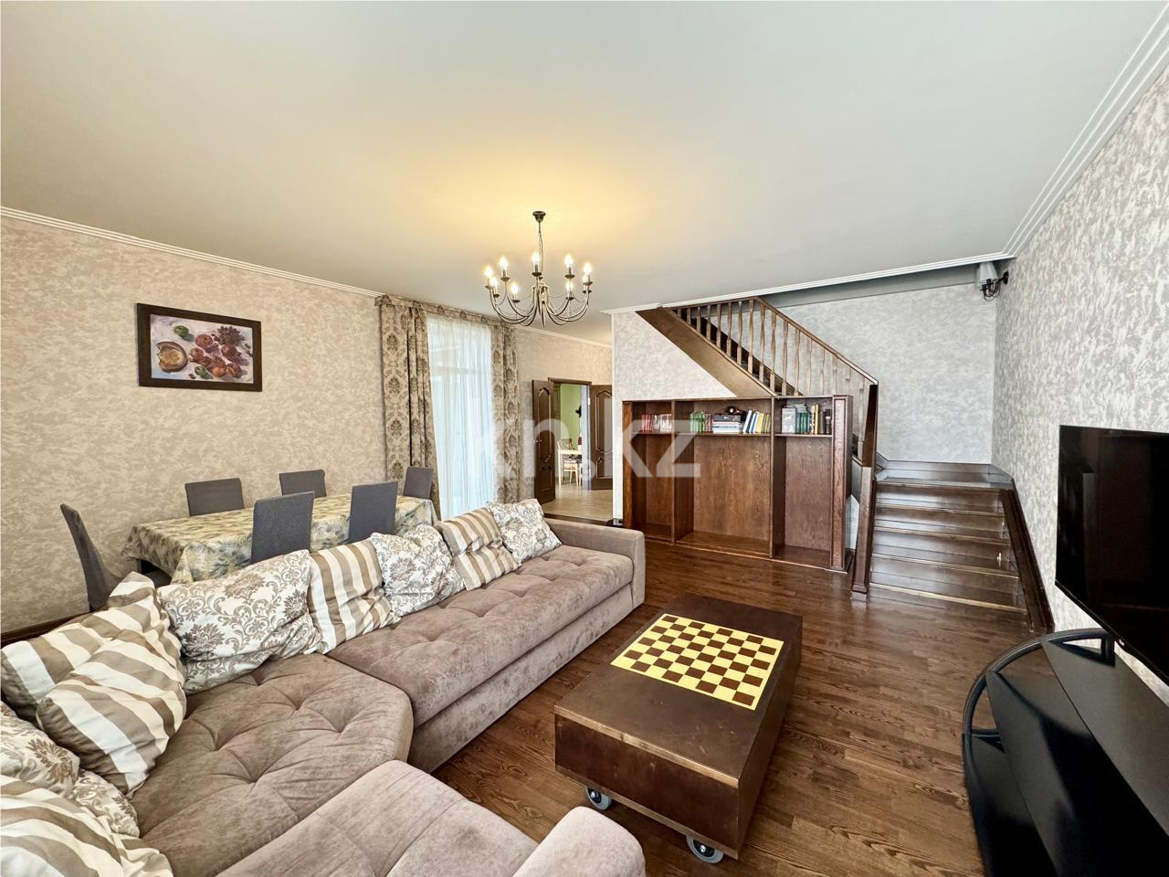 Продажа 3-комнатной квартиры, 149 м², ул. Таттимбета, дом  5а в Караганде - фото 2