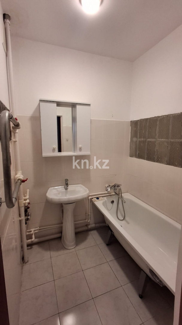 Продажа 1-комнатной квартиры, 40.7 м² в Уральске - фото 5