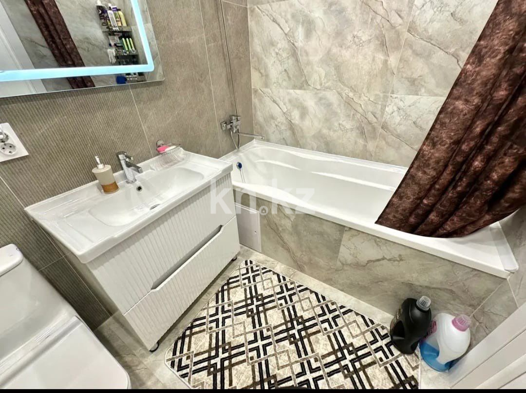 Продажа 2-комнатной квартиры, 78 м² в Алматы - фото 21