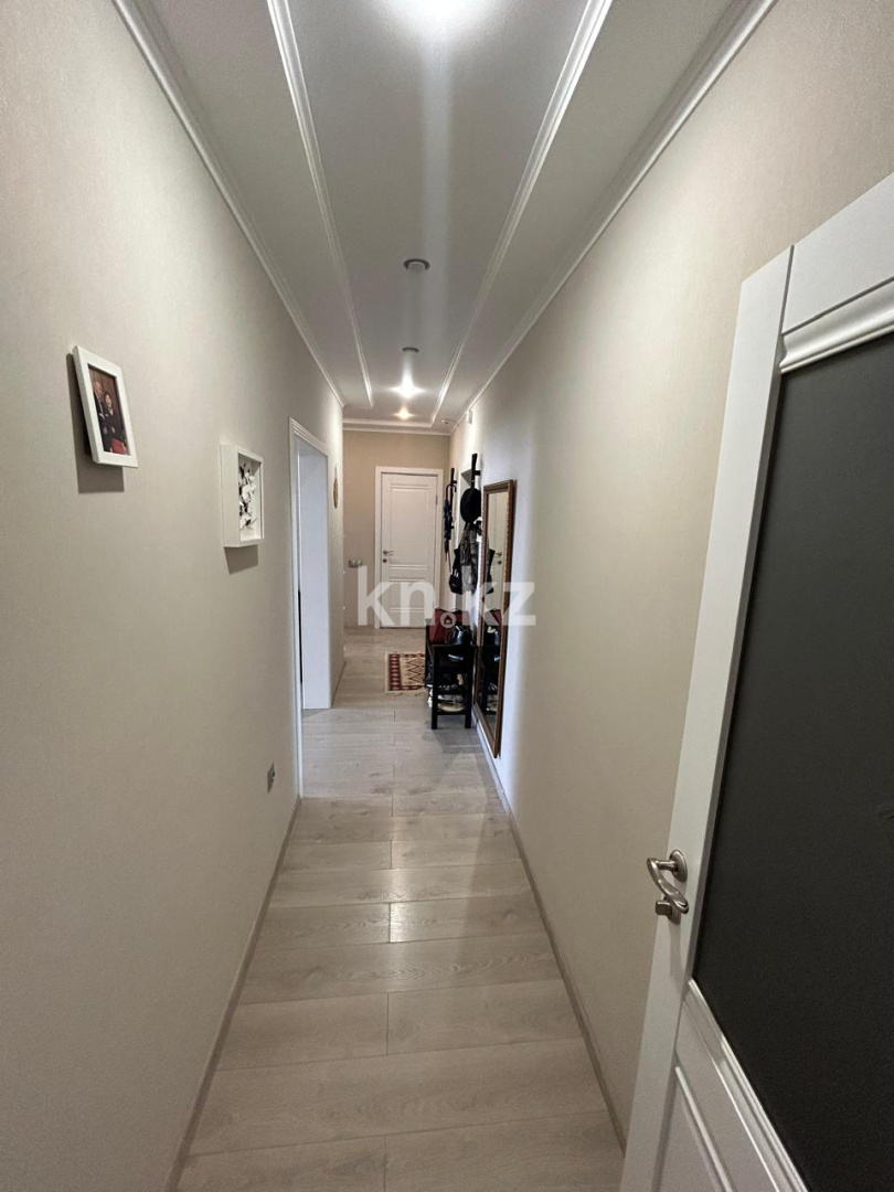 Продажа 2-комнатной квартиры, 69 м², пр. Республики в Караганде - фото 11