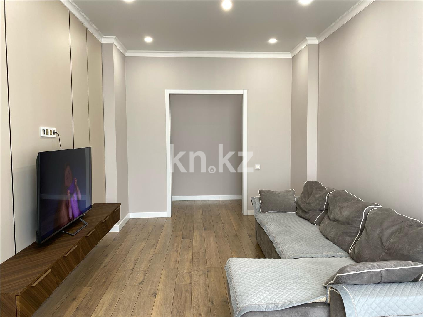 Продажа 3-комнатной квартиры, 84 м², ул. Бектурова в Астане - фото 2