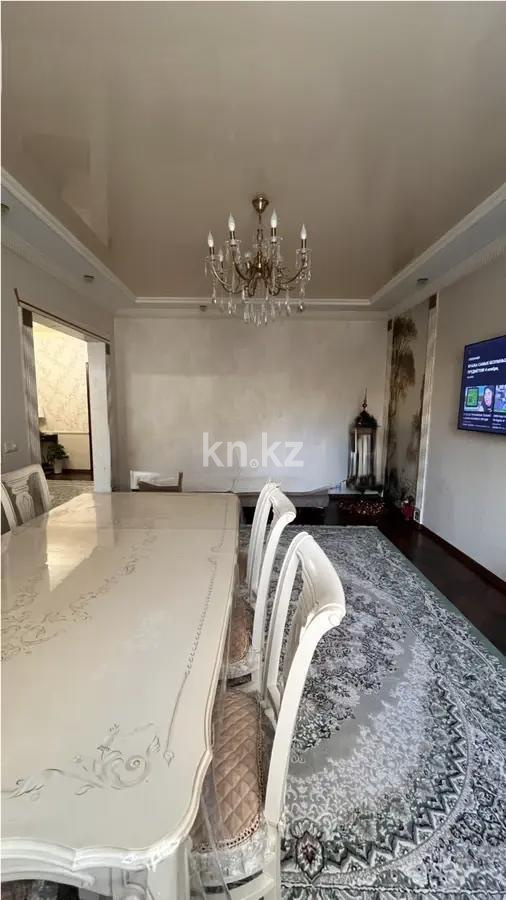 Продажа 3-комнатной квартиры, 90 м², ул. Иманбаевой, дом  8 в Астане