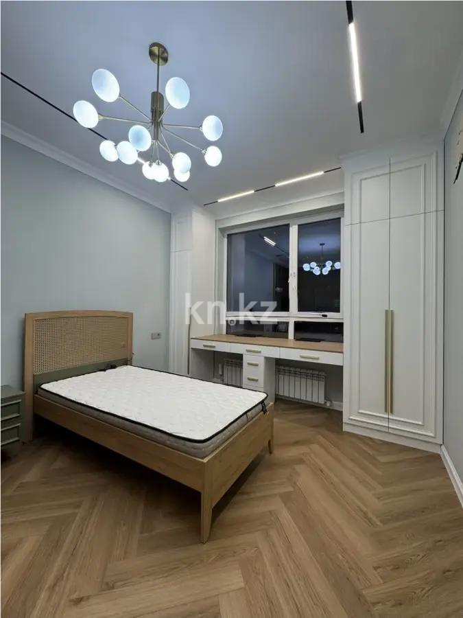 Продажа 3-комнатной квартиры, 115 м², ул. Утеген батыра, дом  11в в Алматы - фото 3