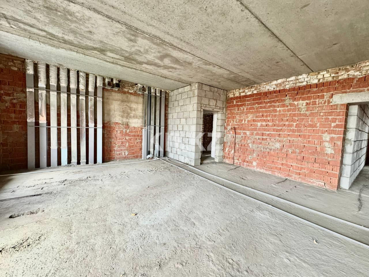 Продажа 2-комнатной квартиры, 72.4 м², мкр. Алтын Арка в Караганде - фото 5