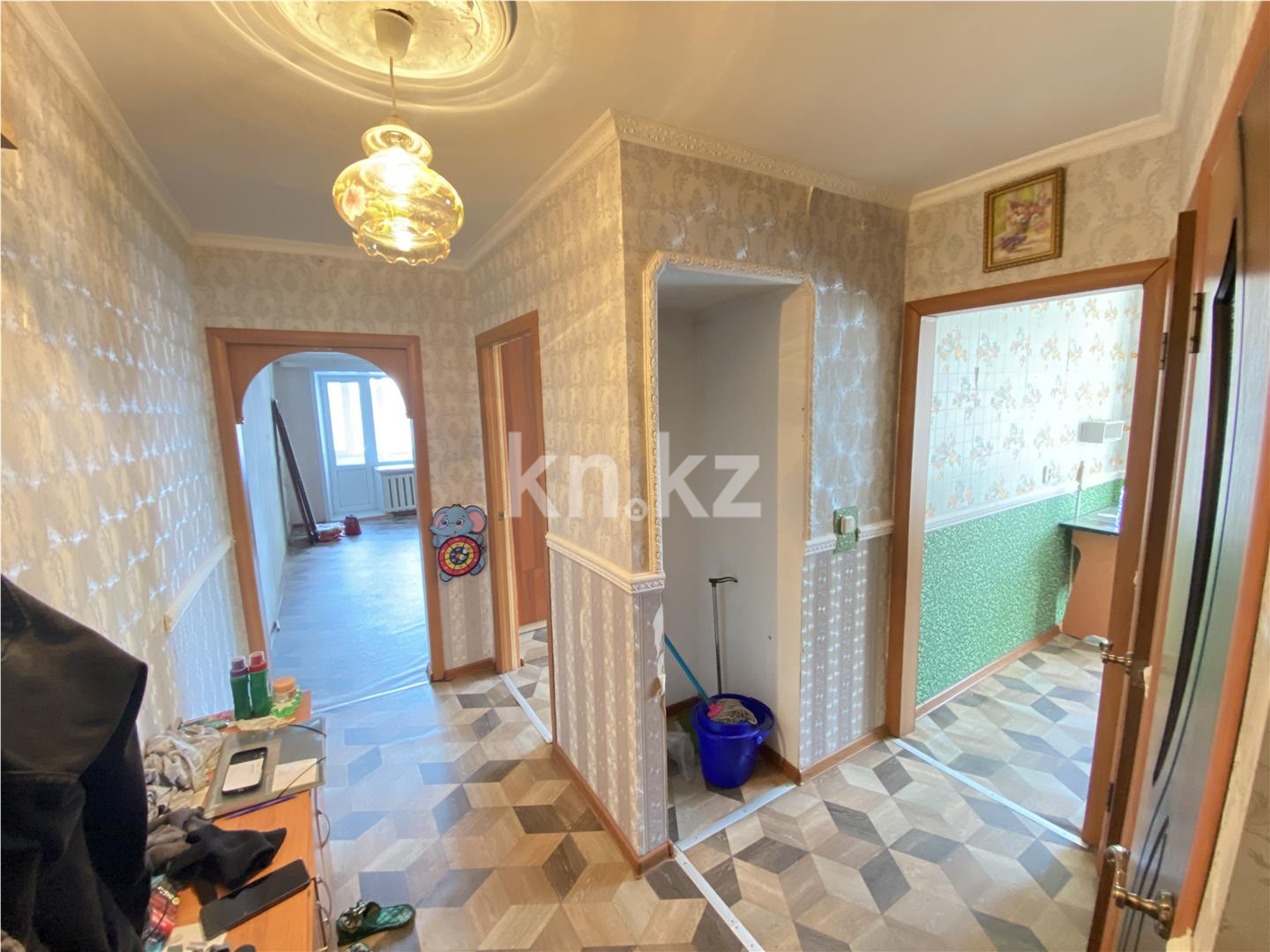 Продажа 3-комнатной квартиры, 51 м², ул. Аманжолова в Караганде - фото 12