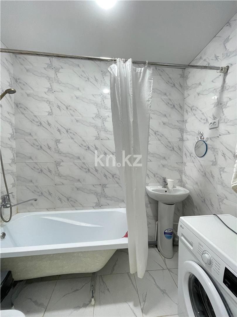 Продажа 1-комнатной квартиры, 40 м², ул. Гапеева в Караганде - фото 3