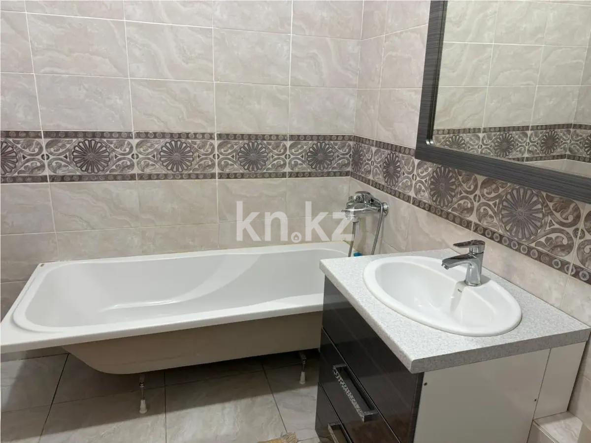 Продажа 3-комнатной квартиры, 121.7 м², ул. Куанышбаева, дом  15б в Астане - фото 7