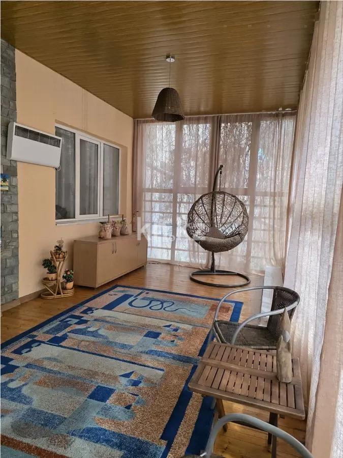 Продажа 5-комнатной квартиры, 198 м², ул. Ладушкина, дом  150/7 в Алматы - фото 3