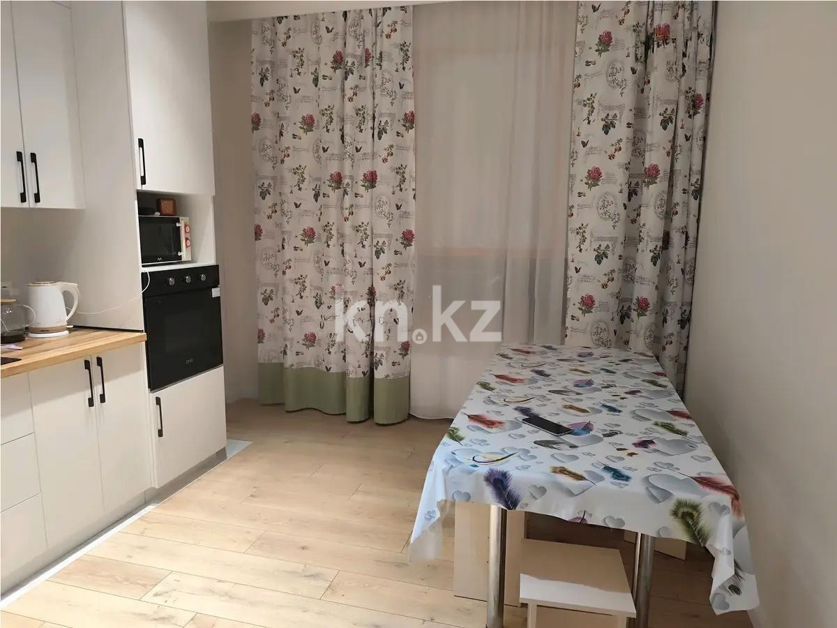 Продажа 3-комнатной квартиры, 100 м², ул. Калдаякова, дом  44 в Астане - фото 4