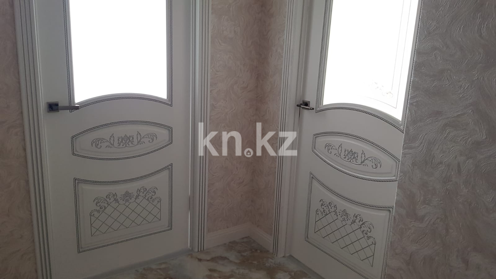 Продажа 2-комнатной квартиры, 42 м², ул. Толе би, дом  40 - ул. Баглановой в Астане - фото 4