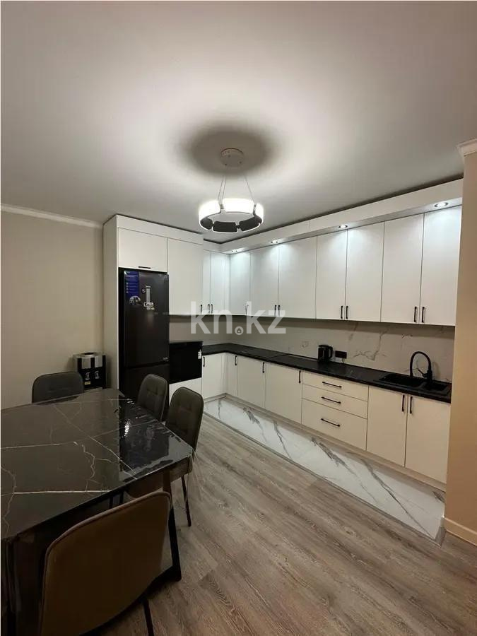 Продажа 2-комнатной квартиры, 74 м², пр. Райымбека, дом  522/1 в Алматы - фото 3