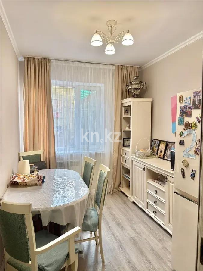 Продажа 4-комнатной квартиры, 85 м², ул. Радостовца, дом  158 в Алматы - фото 4