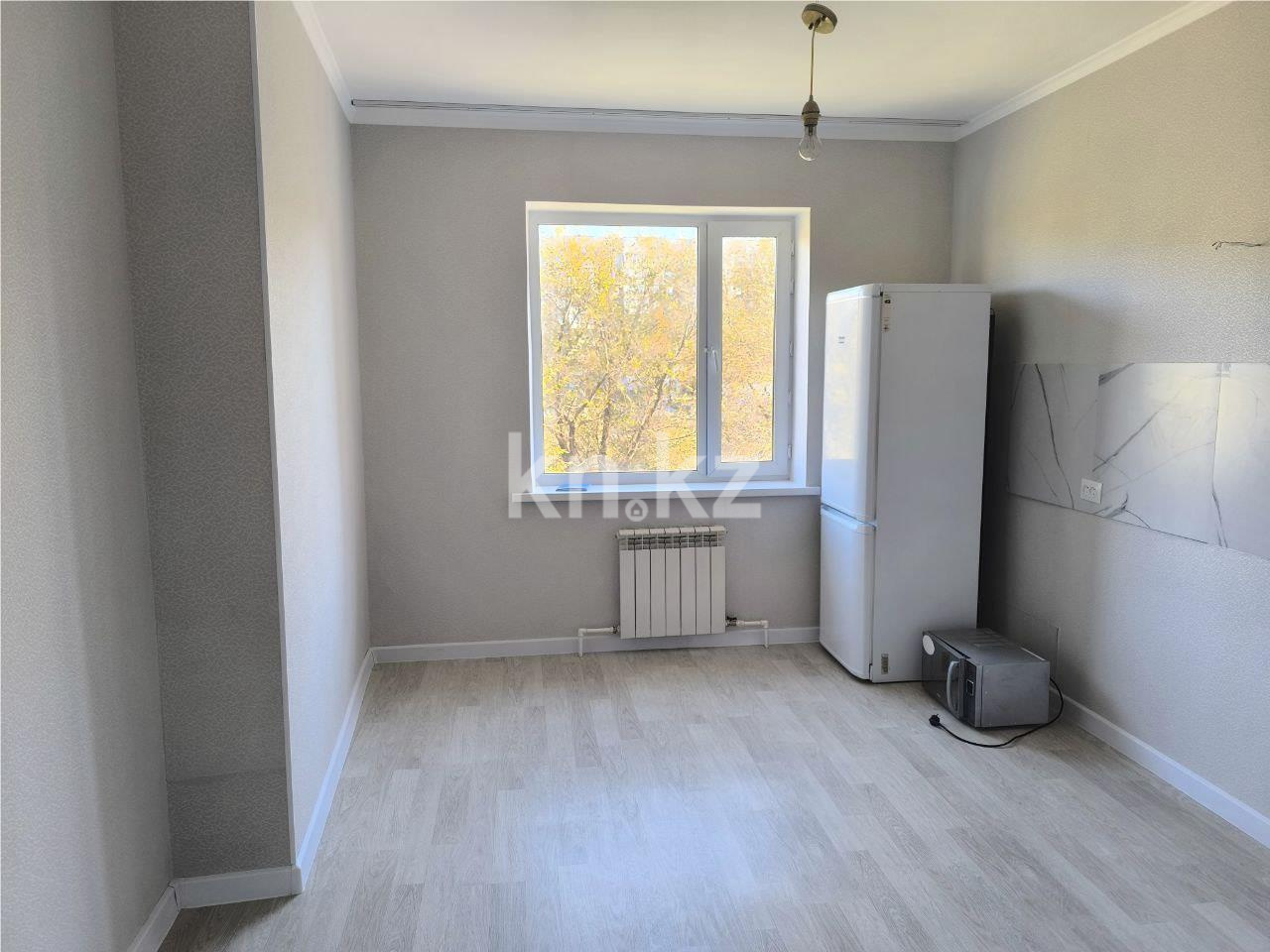 Продажа 2-комнатной квартиры, 65 м², пр. Шахтеров в Караганде - фото 6