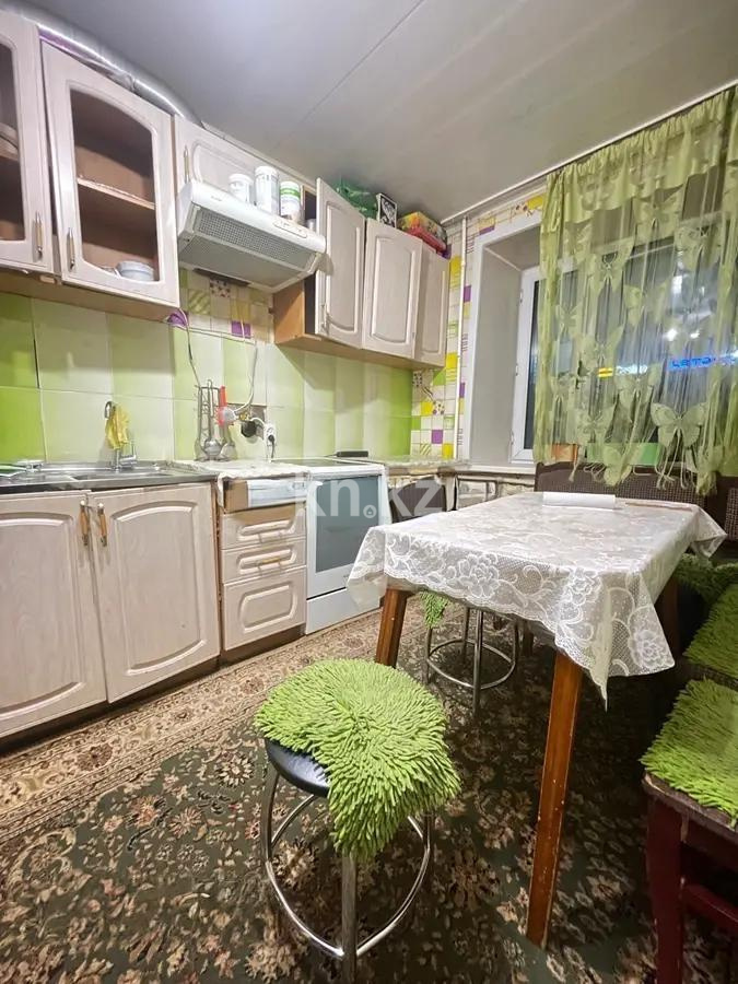 Продажа 3-комнатной квартиры, 79 м², пр. Бухар-жырау, дом  92 в Караганде - фото 4