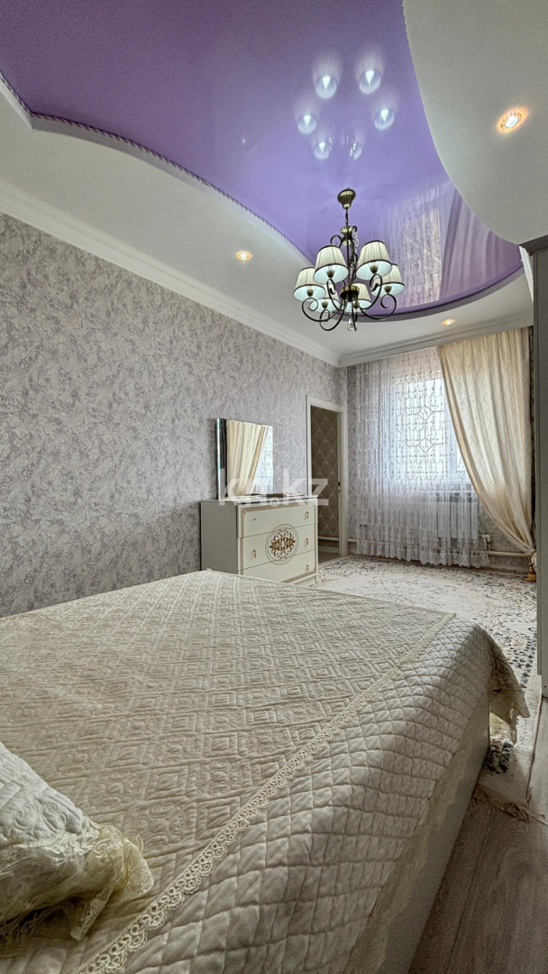 Продажа 6-комнатного дома, 200 м², Шонбасова, дом  16 в Атырау - фото 30