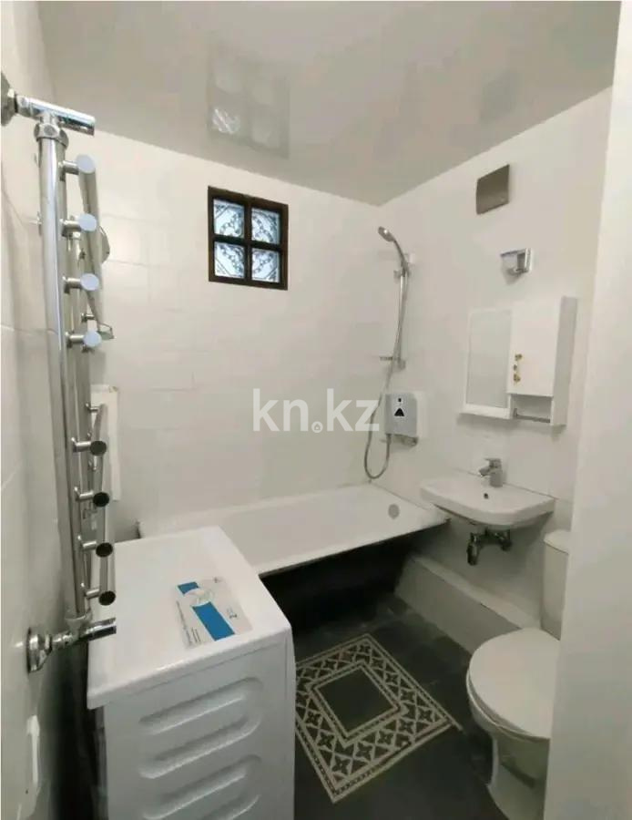 Продажа 3-комнатной квартиры, 55 м², бул. Бухар Жырау, дом  52 в Алматы - фото 4