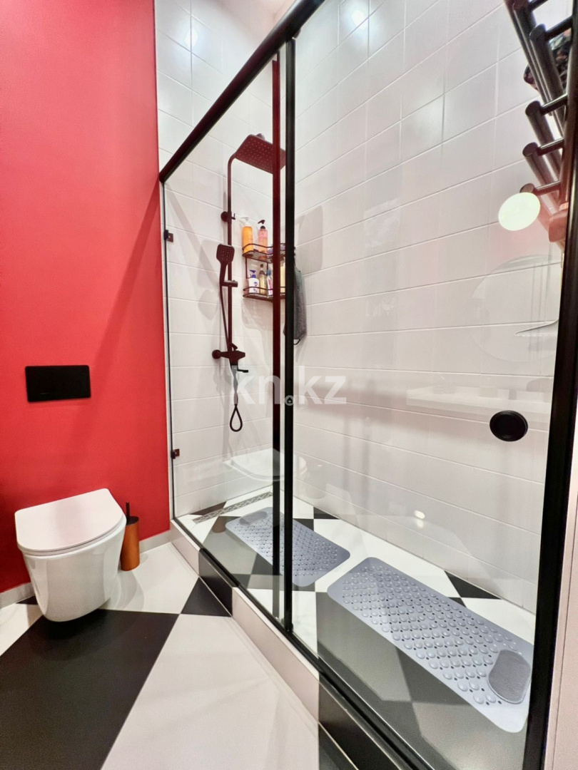 Продажа 3-комнатной квартиры, 64.7 м², мкр. Горный Гигант, дом  254/2 - ул. Каппарова в Алматы - фото 19