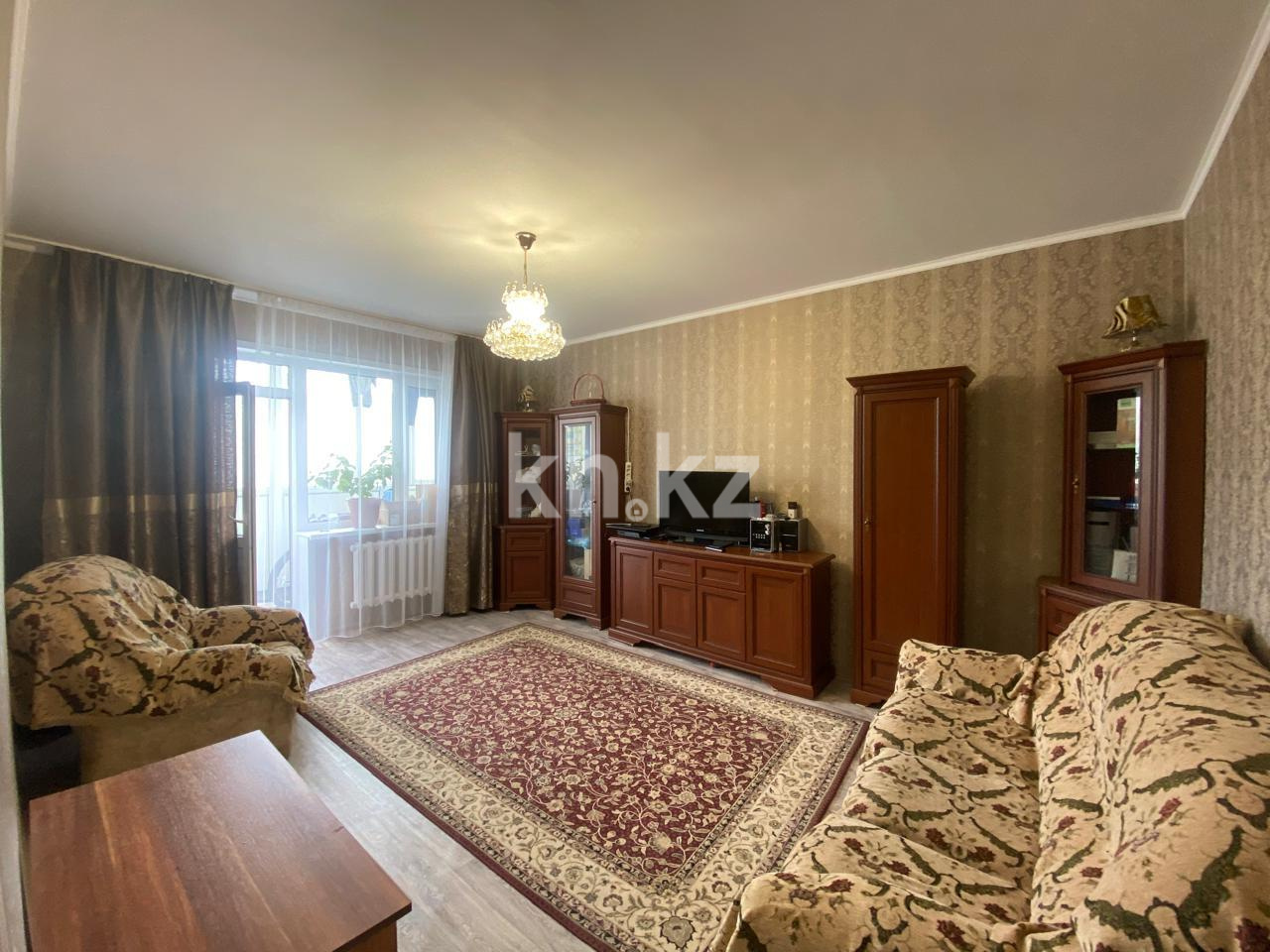 Продажа 3-комнатной квартиры, 81 м², ул. Сарыарка в Караганде