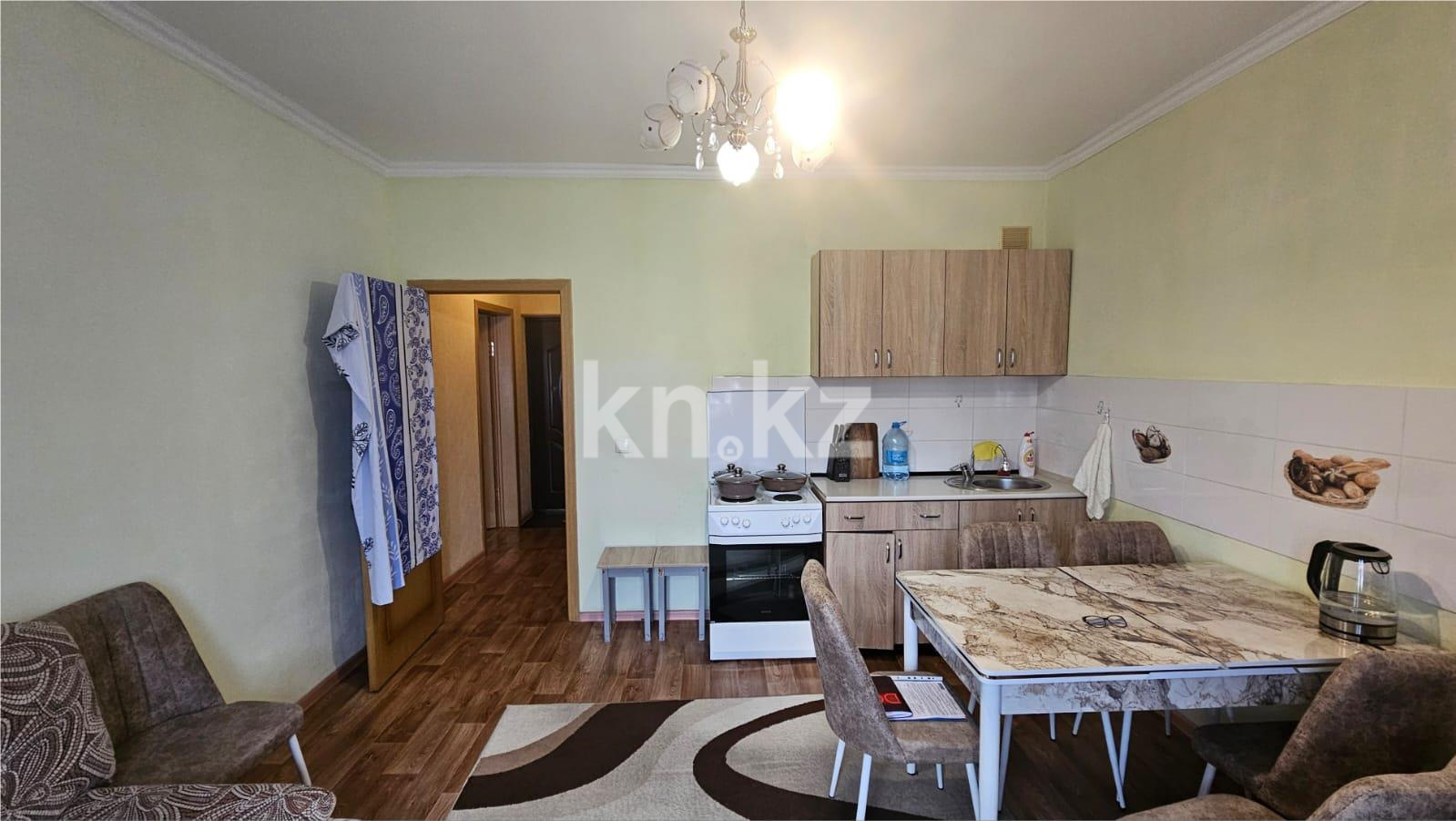 Продажа 1-комнатной квартиры, 48 м², пр. Момышулы в Астане - фото 2