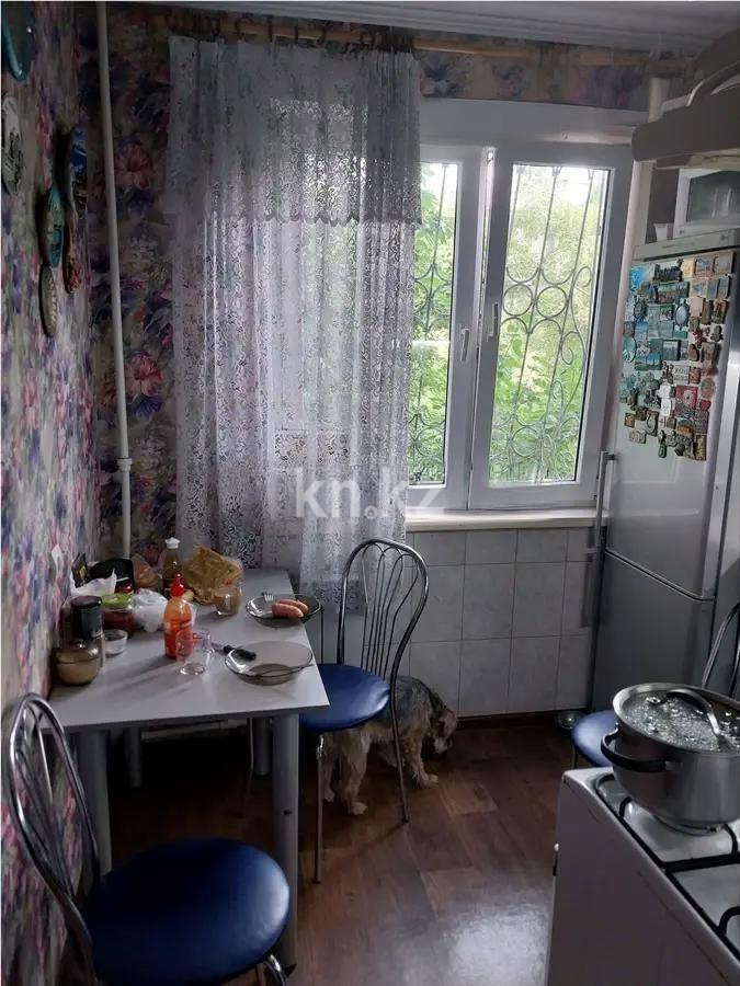 Продажа 3-комнатной квартиры, 62 м², мкр-н 9, дом  47 в Алматы - фото 4