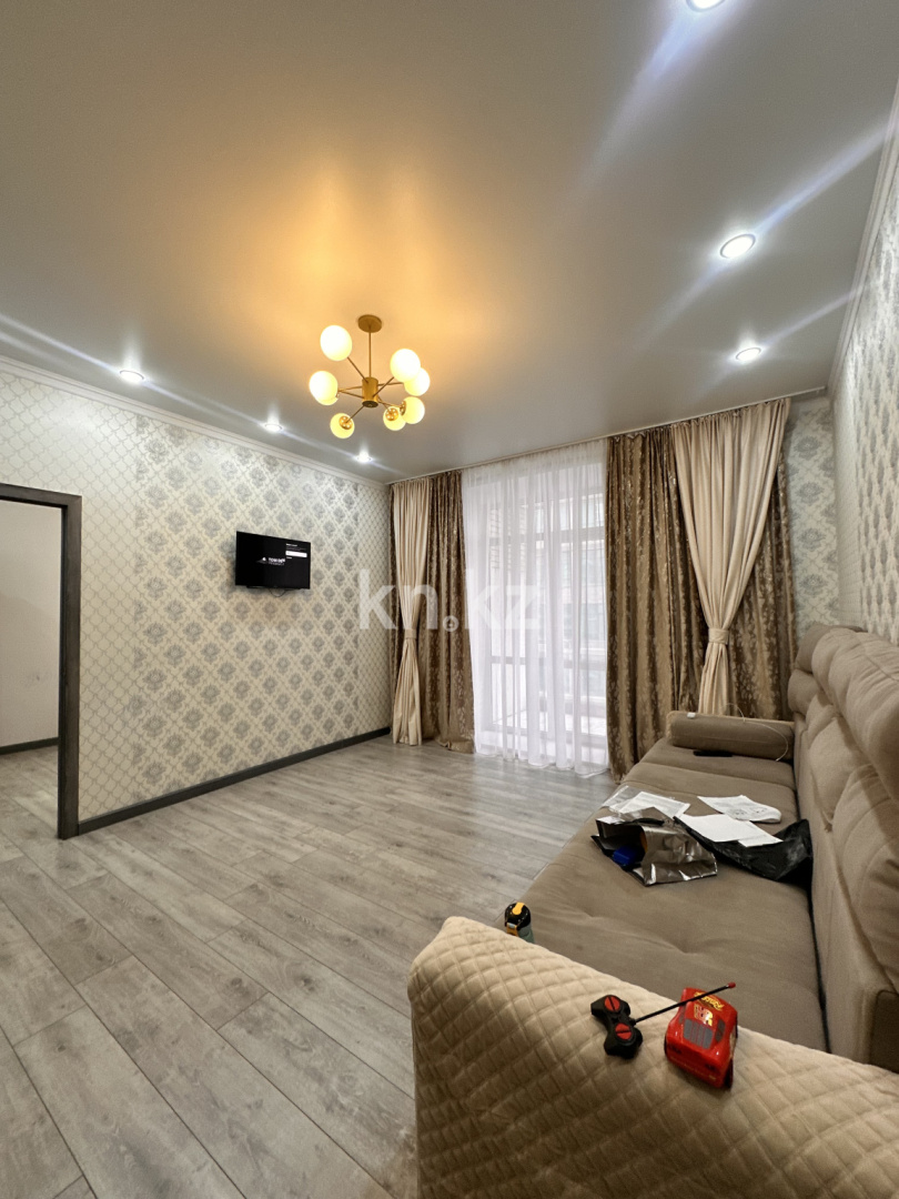 Продажа 2-комнатной квартиры, 66 м², ул. Ашимова, дом  21 в Караганде - фото 17