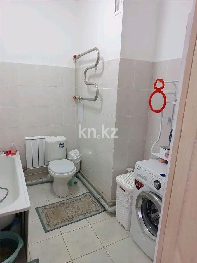 Продажа 2-комнатной квартиры, 52.8 м² в Алматы - фото 4