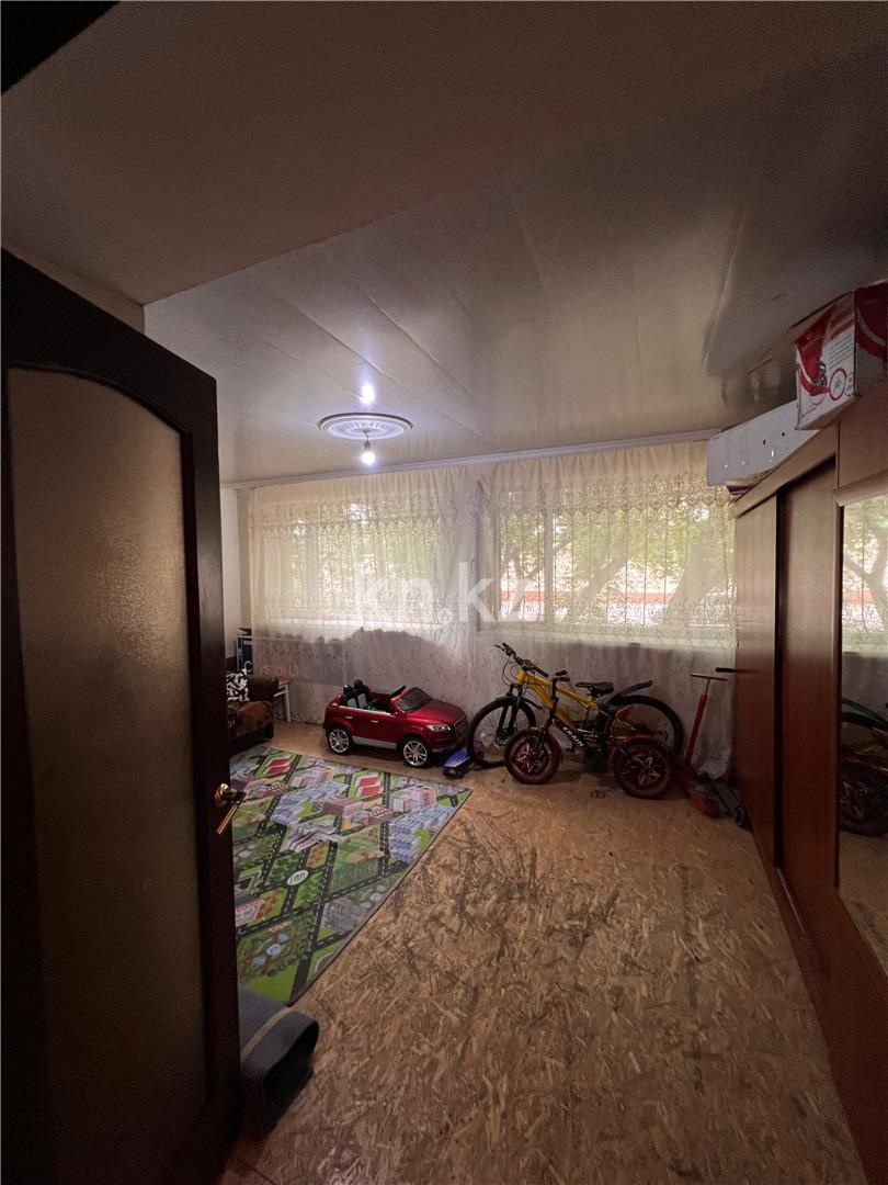 Продажа 3-комнатной квартиры, 68 м², 6-й мкр., дом  5 в Караганде - фото 13