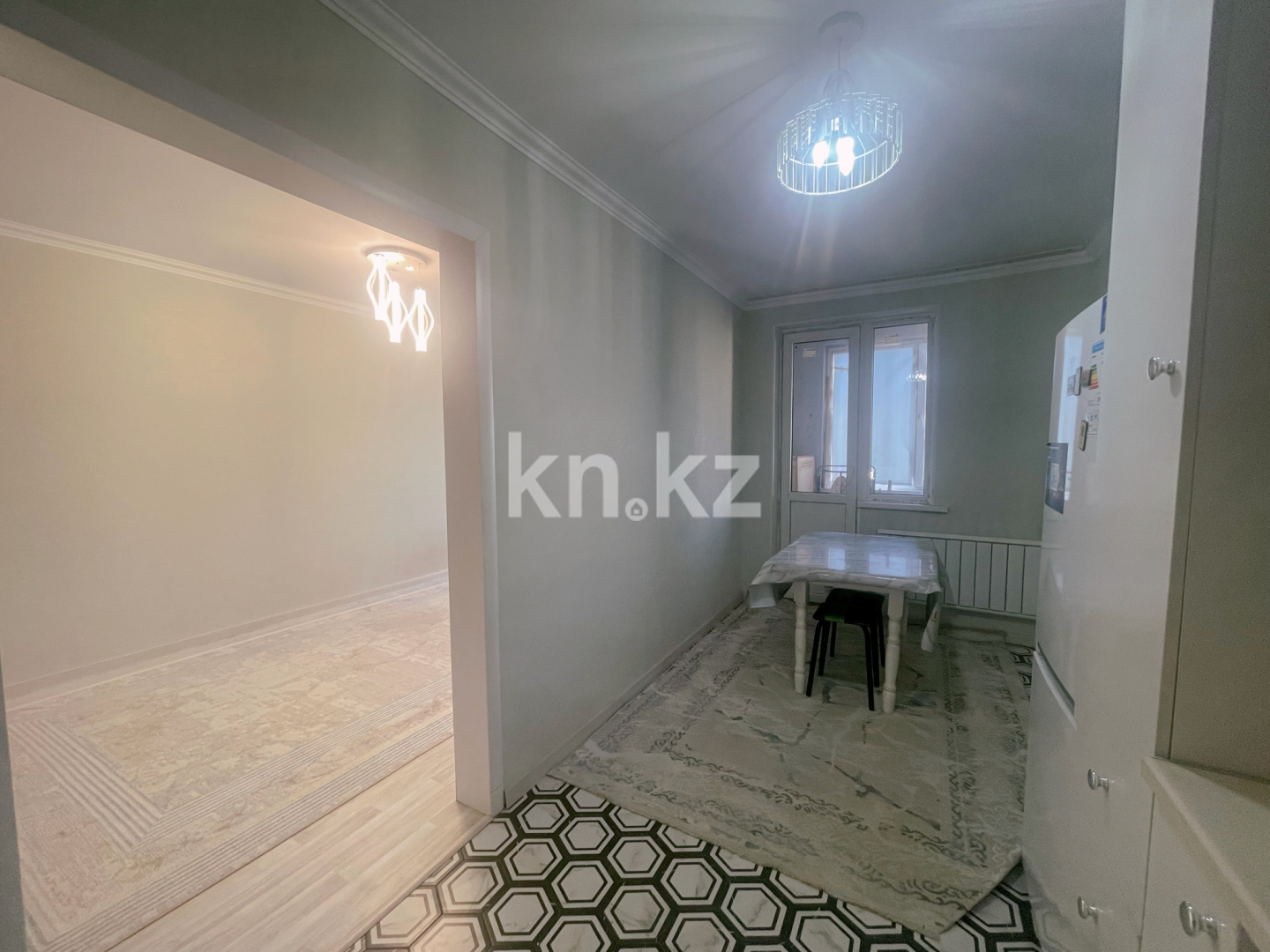 Продажа 1-комнатной квартиры, 39.2 м², мкр. Шугыла, дом  590/8 - ул. Райымбек батыра в Алматы - фото 3