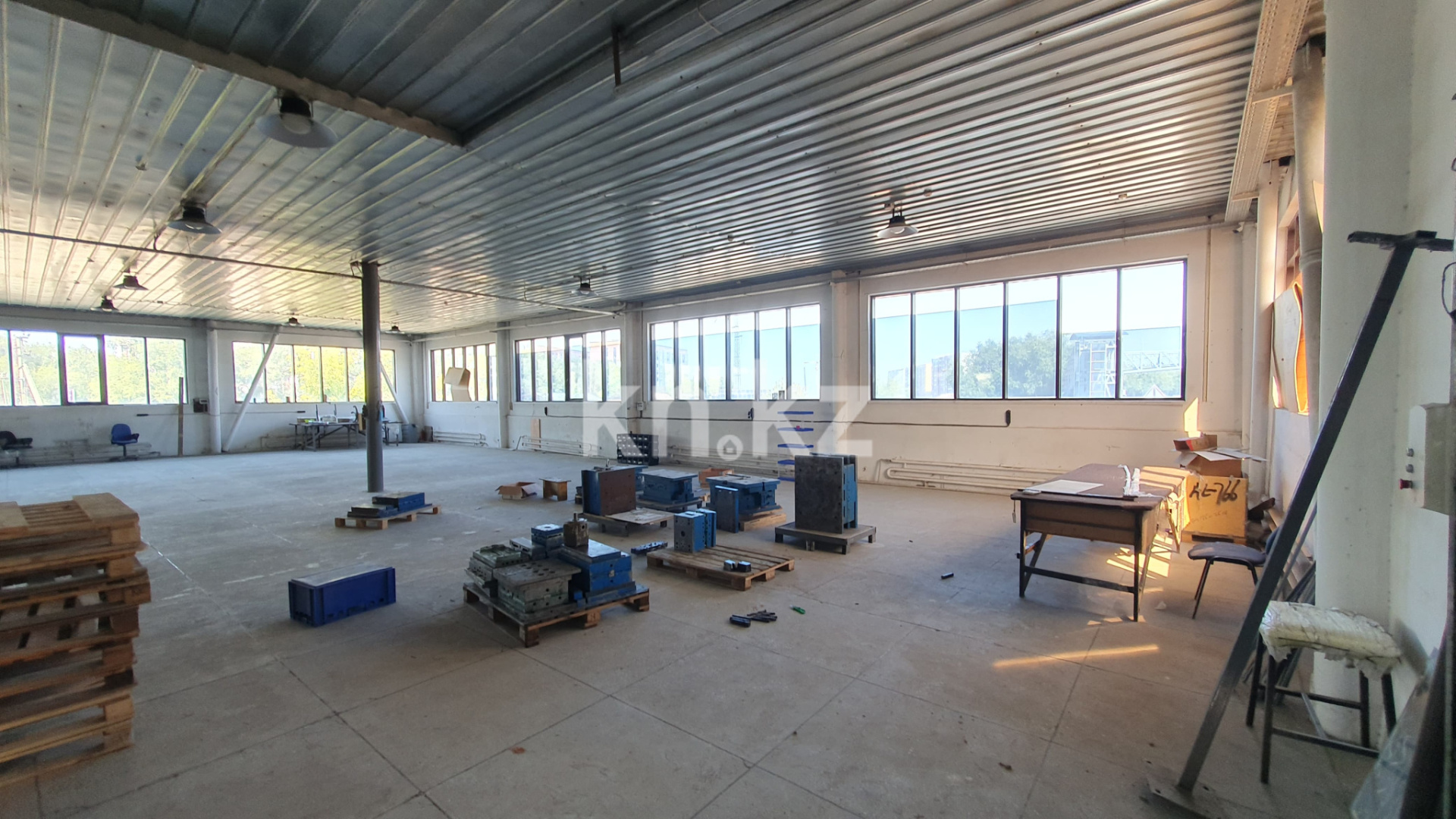 Продажа , 2150 м², Рыскулова, дом  1/1 в Алматы - фото 39