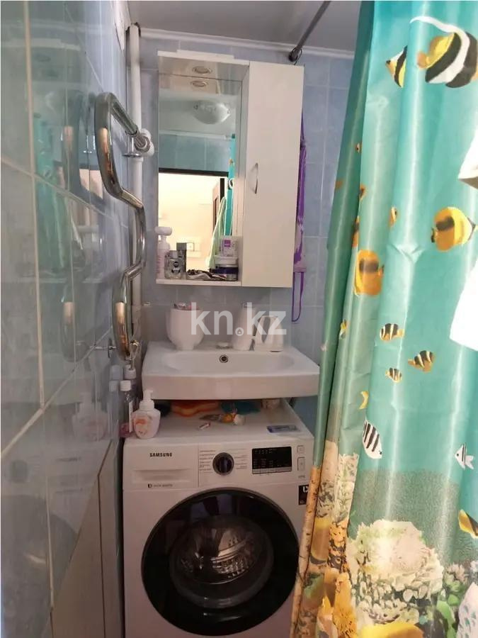 Продажа 3-комнатной квартиры, 68 м², ул. Университетская, дом  19 в Караганде - фото 5