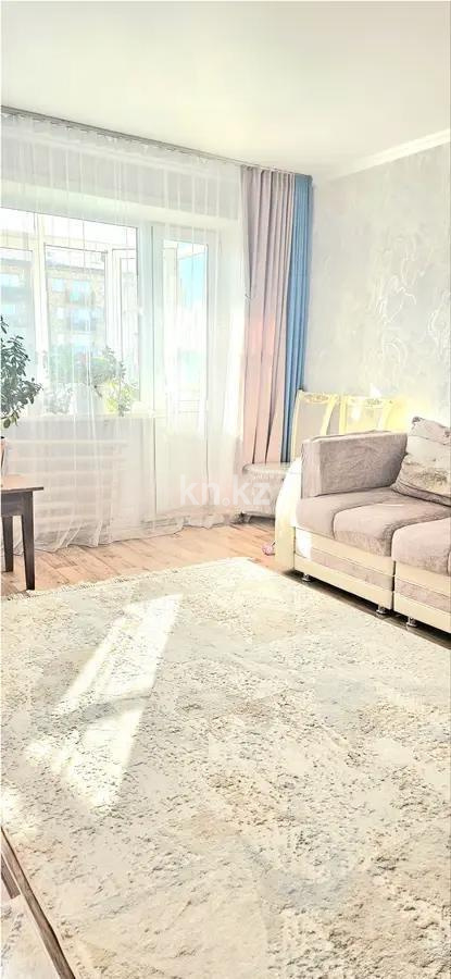 Продажа 3-комнатной квартиры, 60 м², пр. Абая, дом  69 в Шахтинске