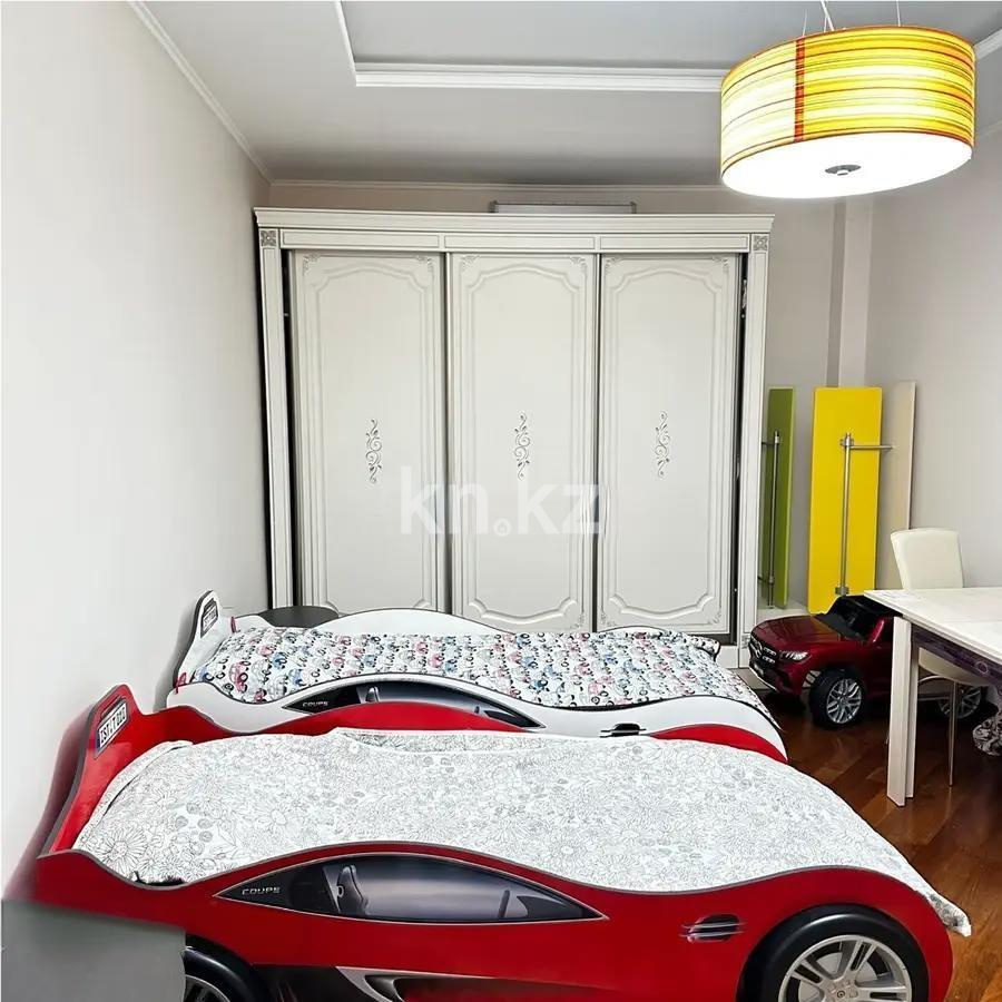 Продажа 3-комнатной квартиры, 151 м², пр. Достык, дом  160 в Алматы - фото 2