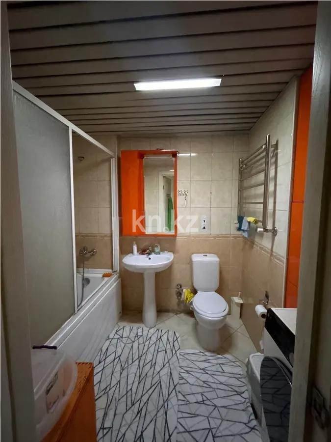 Продажа 2-комнатной квартиры, 69 м² в Алматы - фото 4