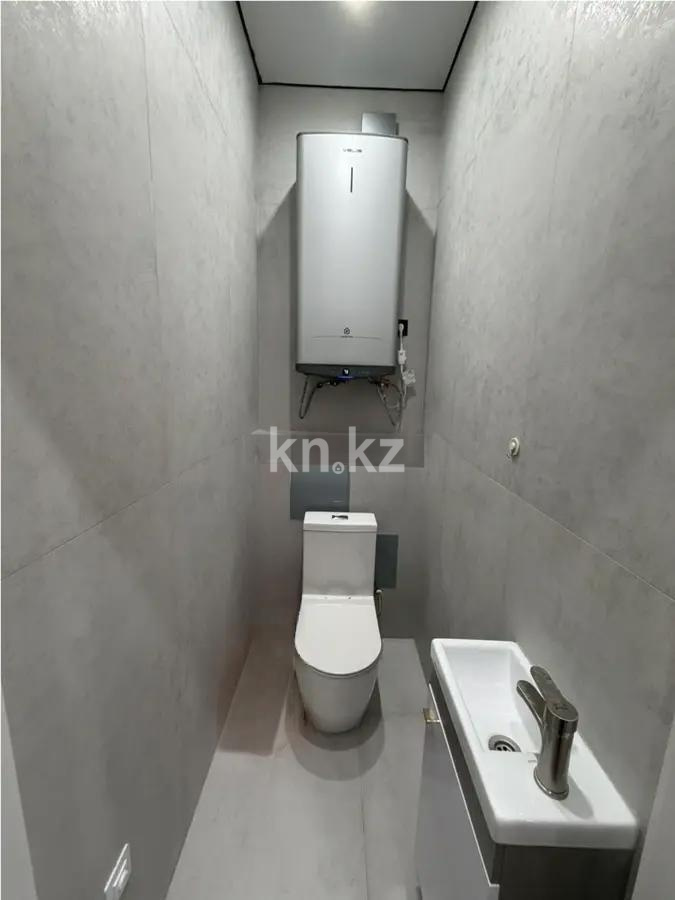 Продажа 2-комнатной квартиры, 67 м² в Караганде - фото 4