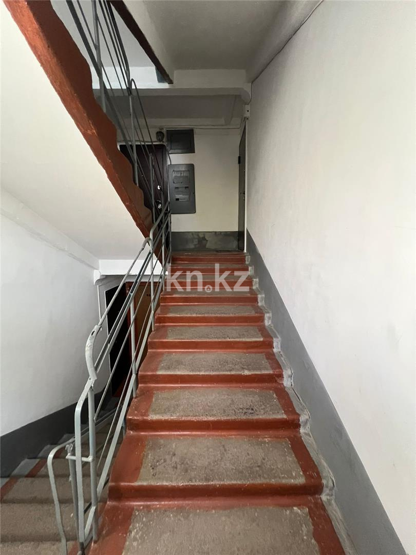 Продажа 3-комнатной квартиры, 62 м², пр. Республики, дом  28 в Караганде - фото 16